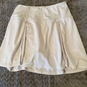 white workout skort
